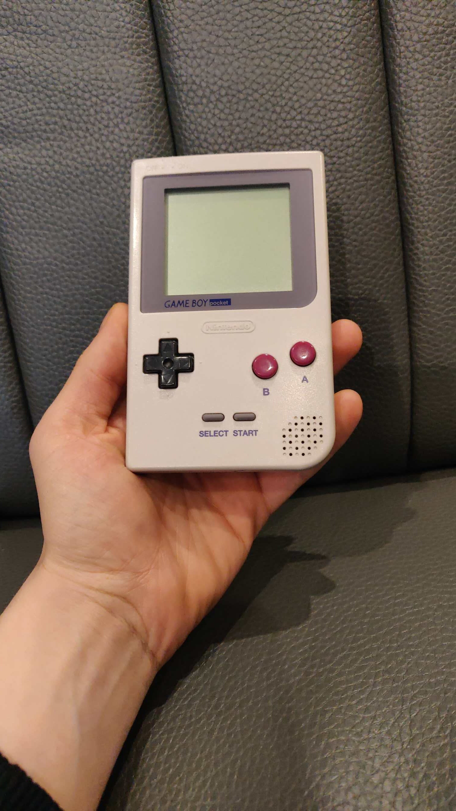 Nintendo Gameboy Pocket DMG Edition deals